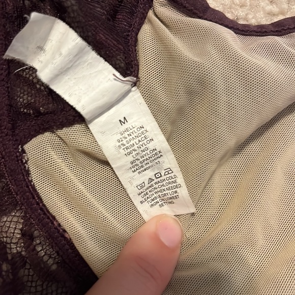 Me to We lace bralette with front snap - Picture 4 of 7